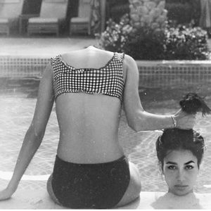 Meet your Posher, Becky